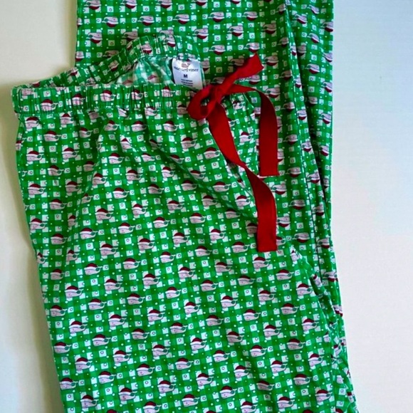 Vineyard Vines Other - Vineyard Vines Pajama Lounge Pants Size M Holiday Green Red Santa Hat Whale